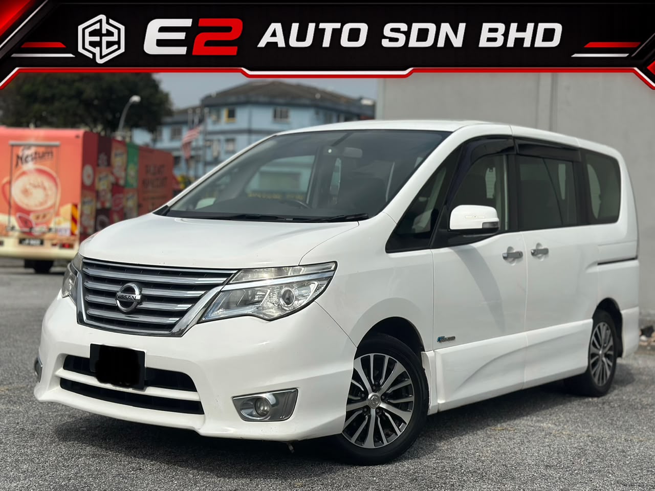 2017 NISSAN SERENA PREMIUM — foto 1