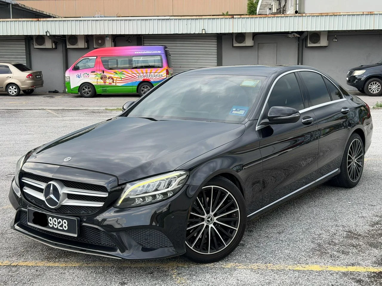 2019 MERCEDES-BENZ C200 AVANTGARDE — photo 1